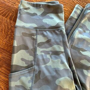 American Eagle Outfitters Camouflage Leggings